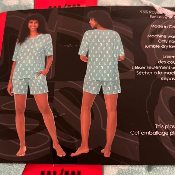 Disney Mickey Short Pyjama set w/ pockets (M/L) - new with tag - Picture 3 of 8